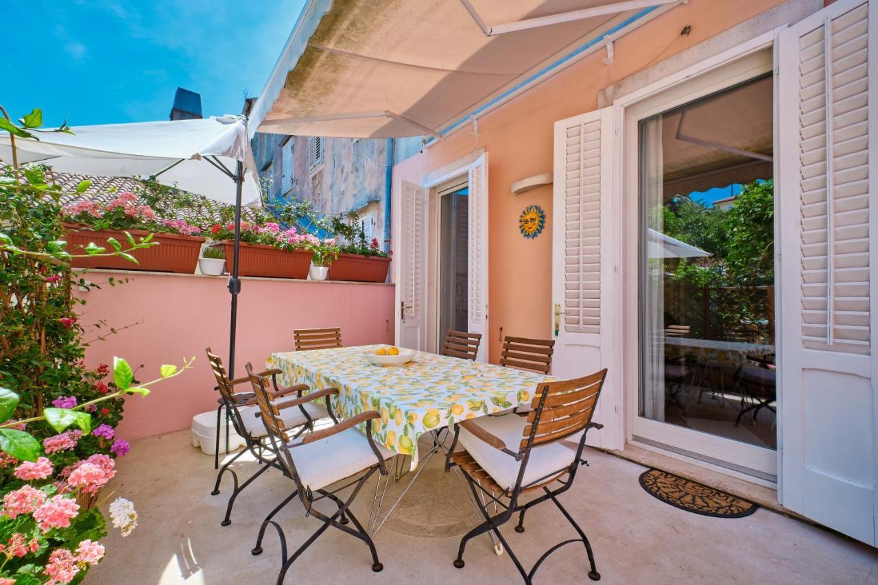 Vindobona Hotel Mali Lošinj Kültér fotó