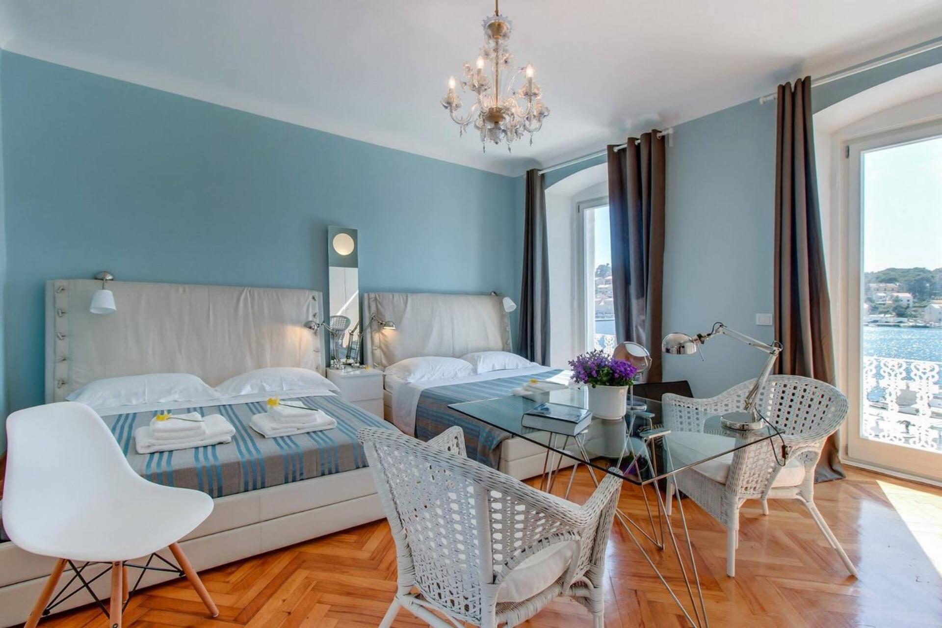 Vindobona Hotel Mali Lošinj Kültér fotó