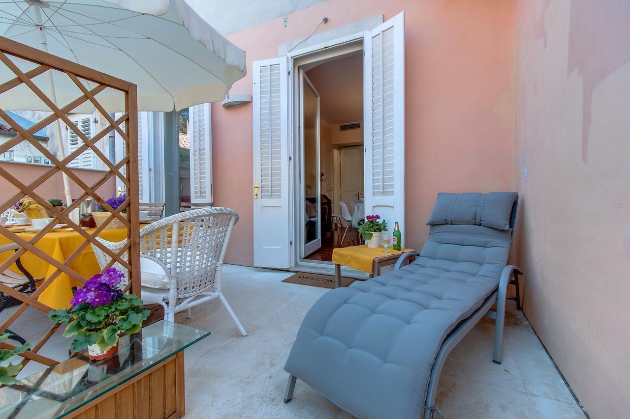 Vindobona Hotel Mali Lošinj Kültér fotó